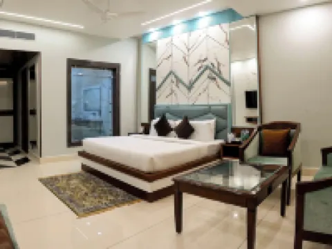 Hotel Leela Grande Hotels in Karnal