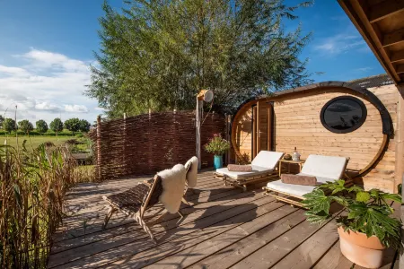 Boutique Hotel Villa Oldenhoff Отели в г. Abcoude