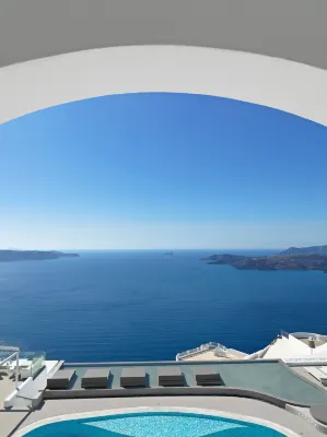 Lilium Santorini Hotel Отели рядом с достопримечательностью «Тира»