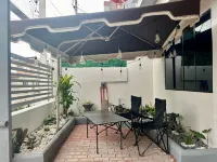 Cozy Holiday Home in San Pablo City for Groups of 8-10 - บังกะโล
