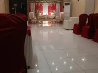 ロイヤル イン ホテル ペシャーワルのホテル
