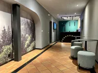 Hotel Merkur - West Station