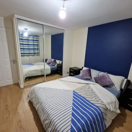 SnoozeDen Chalvey – Free Parking, Near M4 J6