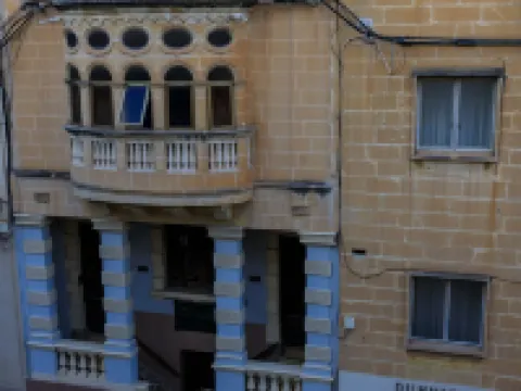The Central Guesthouse Hotéis em Hamrun