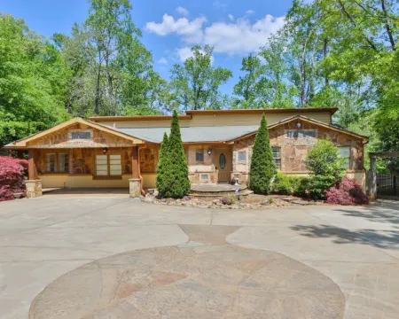 Tuscan Dreams Message Now for Summer Special Hotels in Brookhaven