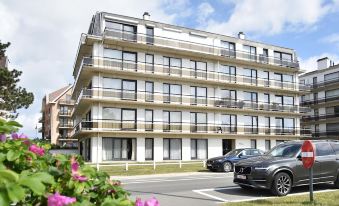 Apartment in de Haan Near the Beach