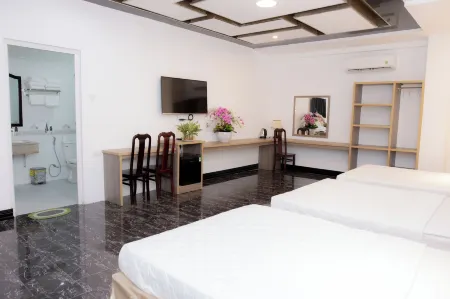Mien Tay Hotel Отели в г. Кан То