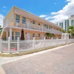 비치까지 몇 걸음 떨어진 아메리칸 드림 Cruise terminal 주변 호텔