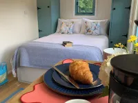 St. Kew Shepherd Huts Hotels in Bodmin