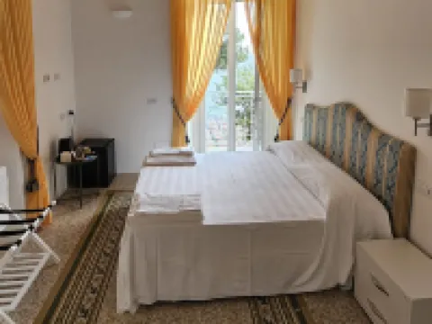 Galene - Beachfront in Costa d'Amalfi Hotels in Maiori