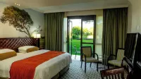 Phakalane Golf Estate Hotel & Convention Centre Hotels in Kopong