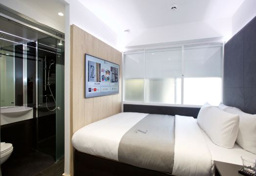 Z 호텔의 현대적인 라운지나 공용 공간