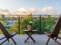 Monterey Park Retreat: Spectacular Views & Comfort Hotel di Monterey Park