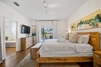 Bring Your Boat Heated Pool spa Dock Beach - Boutique