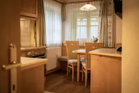 Apartmenthaus Gutwenger - Homestays