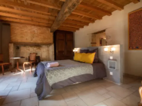 La Métairie du Clos Saint Louis Hotels in Gers