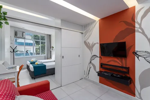 3 Minutes from Copacabana Beach Df219 - Homestays