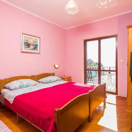 Apartments Neve