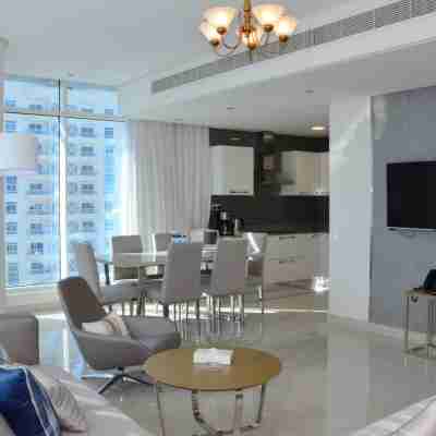 The Lodge Suites Rooms