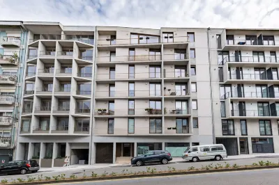 Feel Corporate Housing Campanhã Hotels in Бонфин