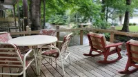 Cozy Creek Cottages