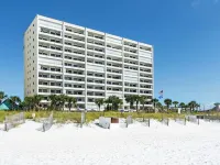 Breakers East #404