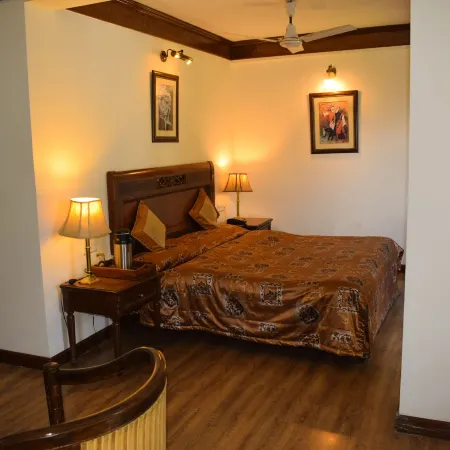 Sun N Snow Inn by Leisure Hotels