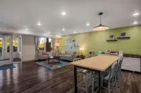 WoodSpring Suites Milwaukee - Menomonee Falls Hotels in Menomonee Falls