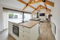 Host & Stay - the Hay Loft