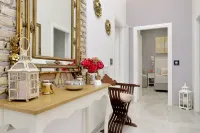 Roman Holiday Suites