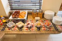 Road Lodge Port Elizabeth Airport - พร้อมอาหารเช้า