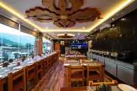 Hotel Gakyidiana