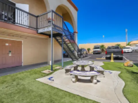 Motel Mediteran Hotels in Escondido