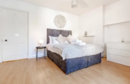 Host & Stay - Club Chambers