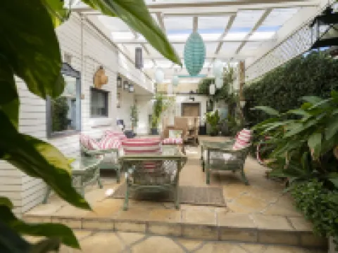 マンリー ウェイブス スタジオズ & アパートメンツ Manlyのホテル