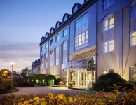 Sachsenpark-Hotel Hotels in Radefeld