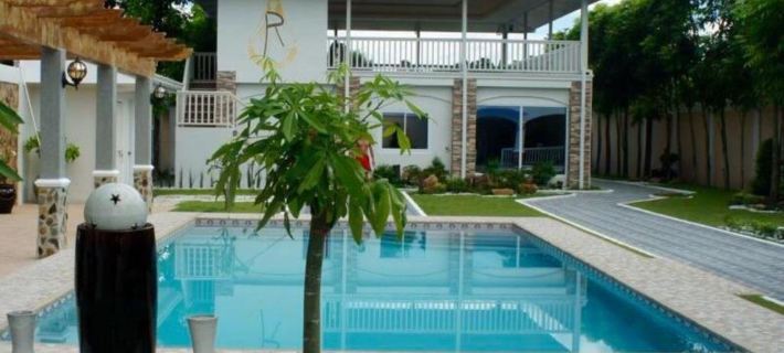 La Romana Countryside Haven Hotels in Tarlac