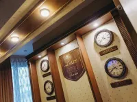 Lux Mini-Hotel โรงแรมในบราตสก์