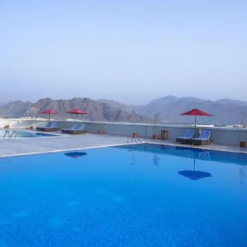 Sunday Fujairah Bay Formerly Concorde Hotel