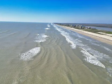 THE ROUND HOUSE AT SARGENT BEACH AMAZING 360 DEGREE VIEWS