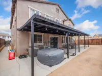 High Desert Cozy Nest!Big & Cozy Desert Getaway/4BR•3BA•Hot Tub&Fire Pit