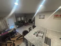 Charming house with WiFi and AC in peaceful Shenandoah - 6 months + Отели в г. Монтгомери