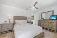 Charming Garden Suite Near Beach - Elegant Coastal Retreat Hotels in Captiva