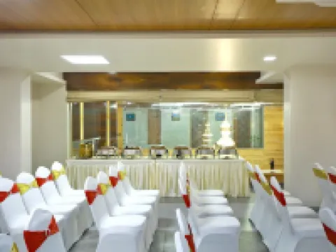 Hotel the Grand Ladhukara Hotels in Devbhoomi Dwarka