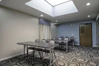 Holiday Inn Express & Suites Solana Beach-Del Mar Hotels in Solana Beach