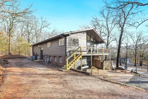 Charming Outdoor Oasis with Inground Pool - Spacious Luxury Retreat