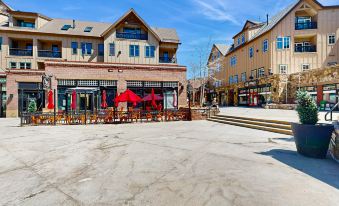 Penthouse studio off Main Street - 0225712000km74ggc3A75 R 339 206 R5 D
