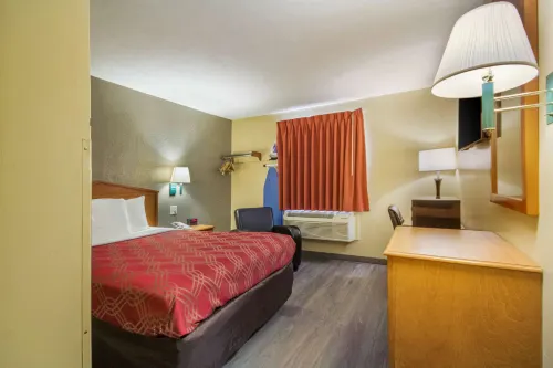 Econo Lodge Lansing - Leavenworth