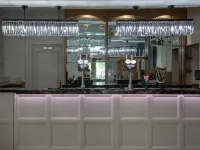 Alton House Hotel - Quầy bar