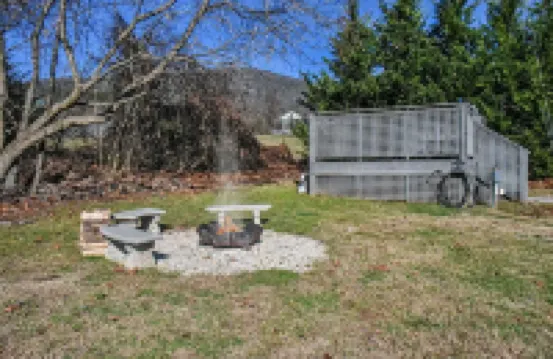 Delightful 2-bedroom Cottage in Hot Springs Hotels in Hot Springs